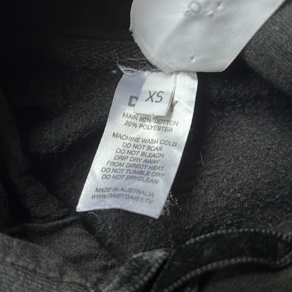 DAIAY DAISY TV limited edition black cropped gothic hoodie XS - Picture 3 of 3